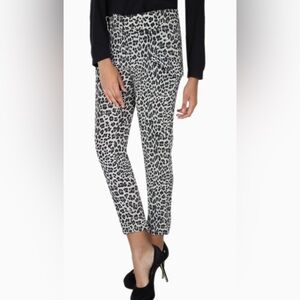 Like New Michael Kors grey black leopard pull on jean leggings M